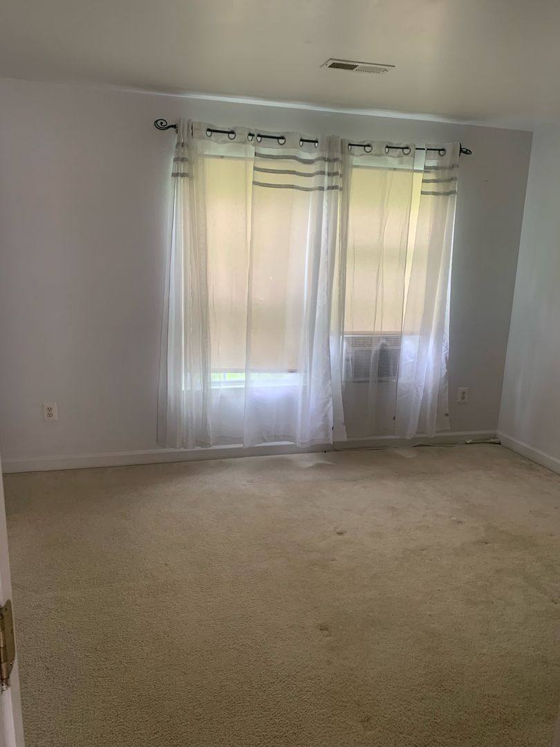 Townhouse for rent at 833 Gallows Court, Culpeper, VA 22701