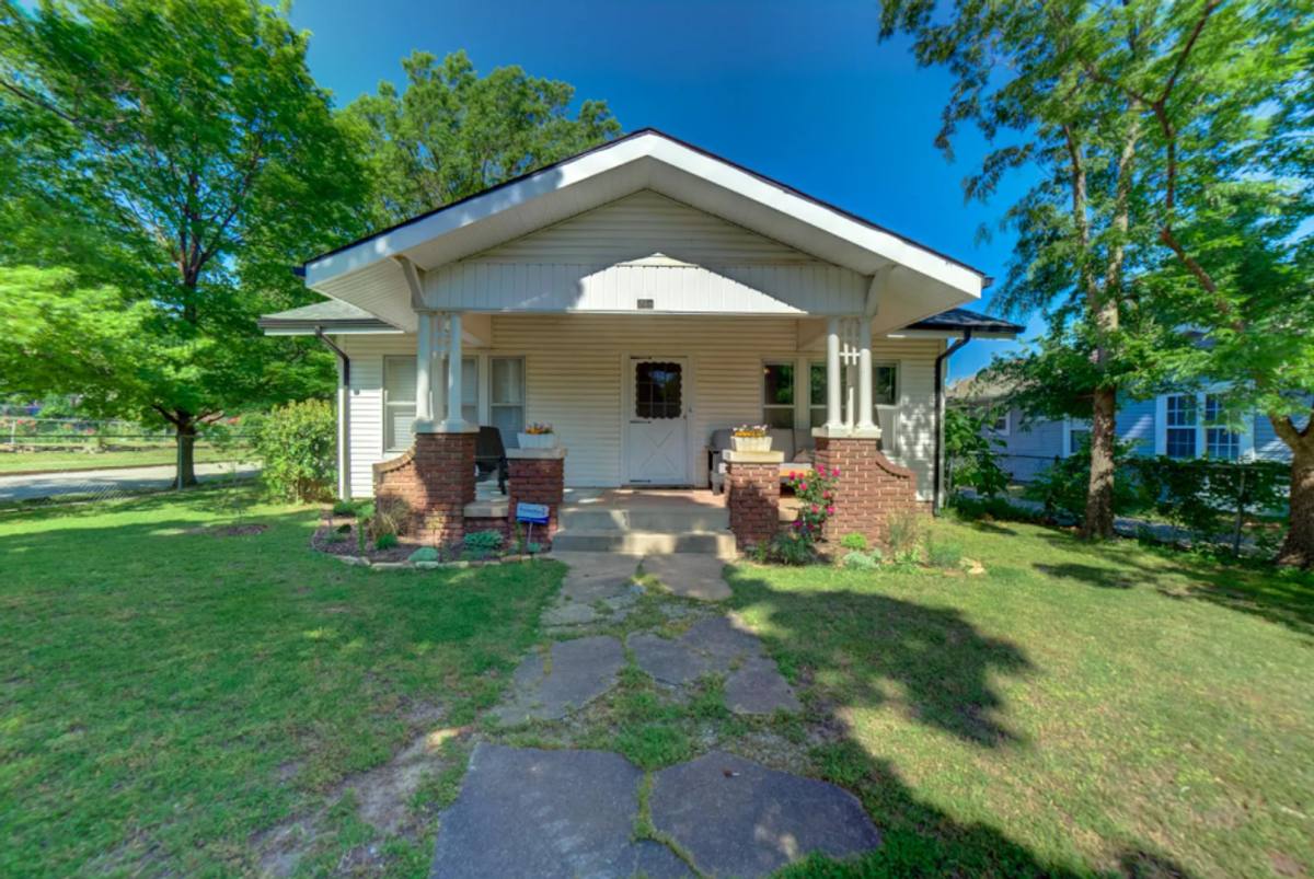 House for rent at 368 S Zunis Ave, Tulsa, OK 74104