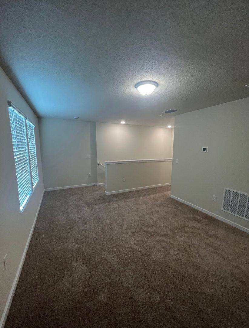 House for rent at 3074 Green Park Dr, Deland, FL 32724