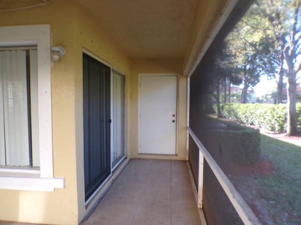 Townhouse for rent at 1620 Cetona Dr, Boynton Beach, FL 33426
