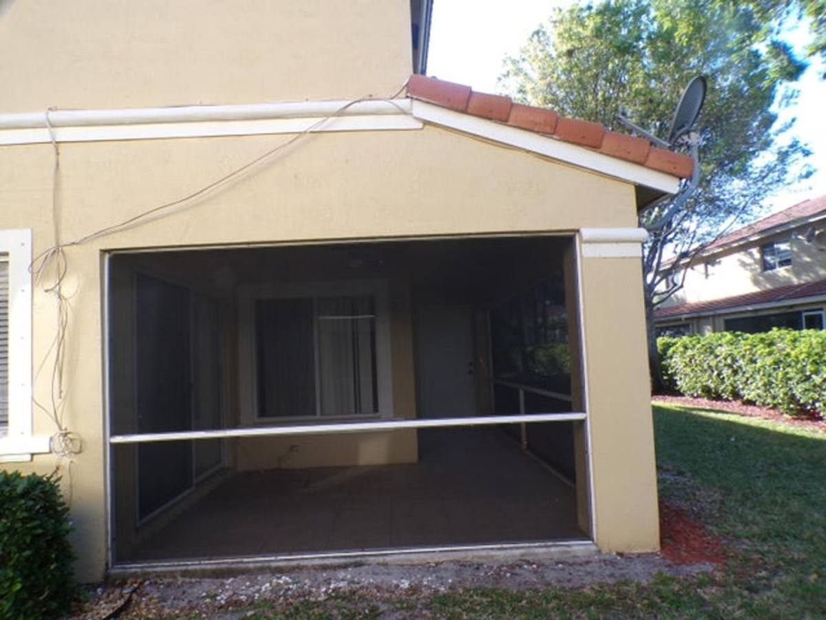 Townhouse for rent at 1620 Cetona Dr, Boynton Beach, FL 33426