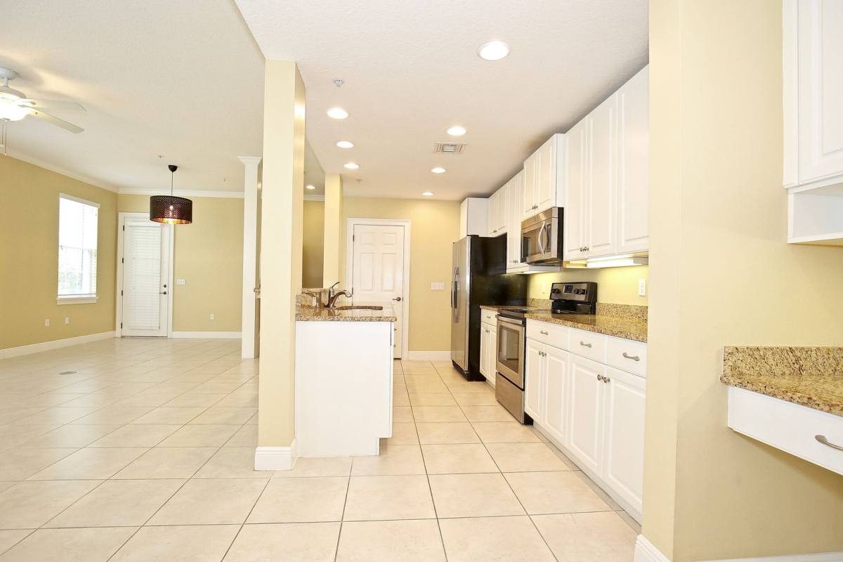 Townhouse for rent at 1459 Lake Baldwin Lane #B, Orlando, FL 32814