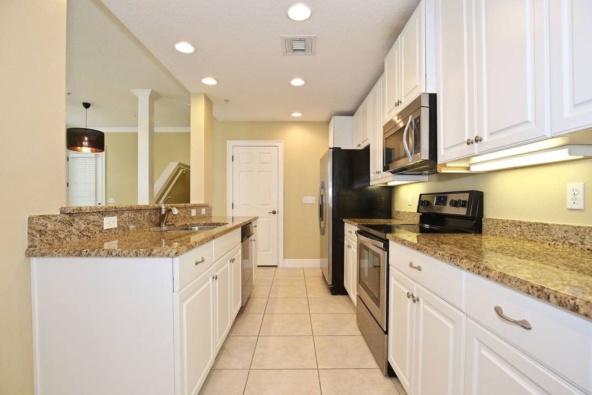 Townhouse for rent at 1459 Lake Baldwin Lane #B, Orlando, FL 32814