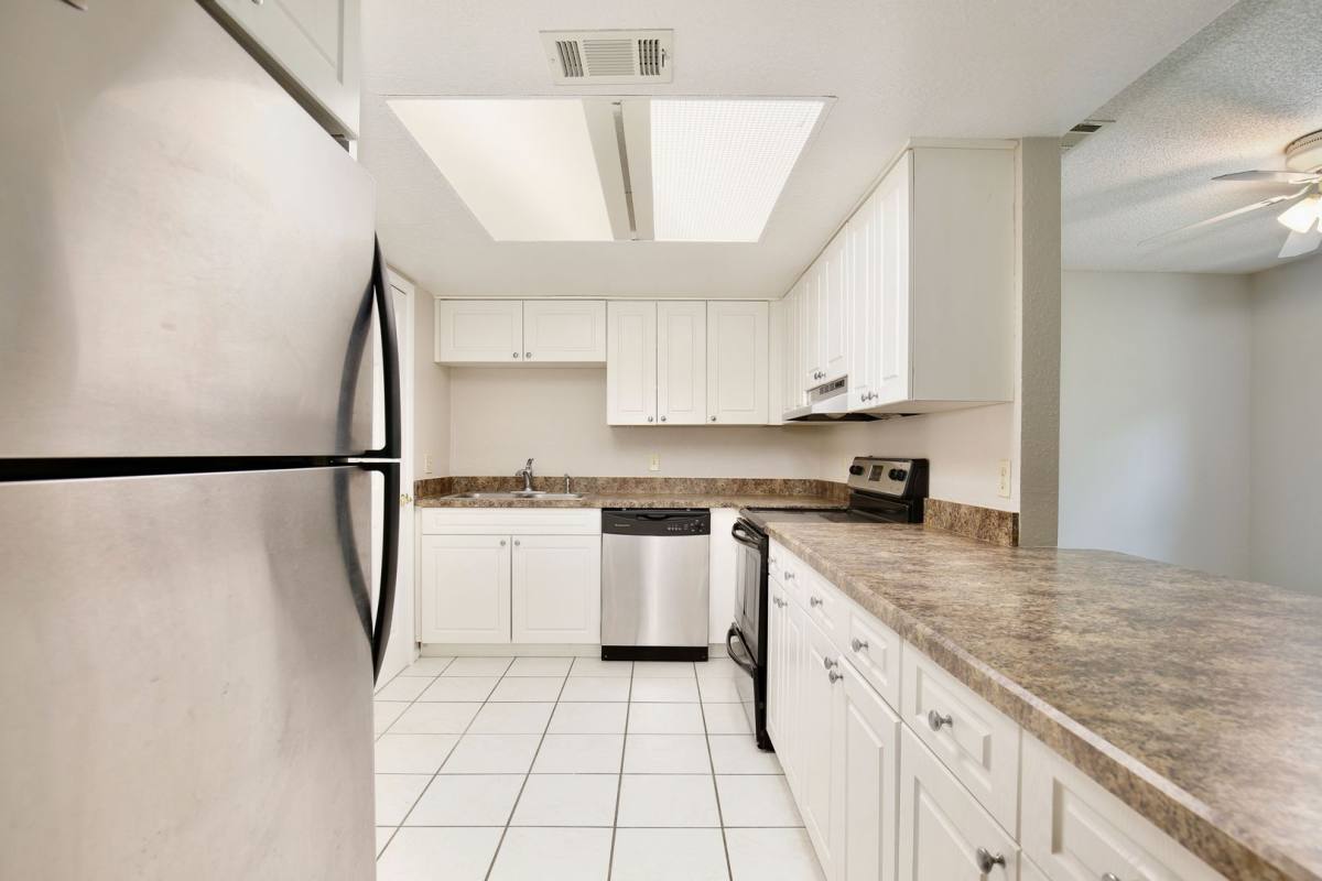 Condo for rent at 9825 Turf Way #7, Orlando, FL 32837