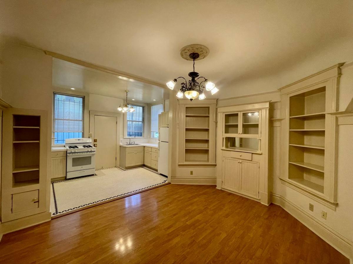 Apartment for rent at 2411-2423 Post St, San Francisco, CA 94115