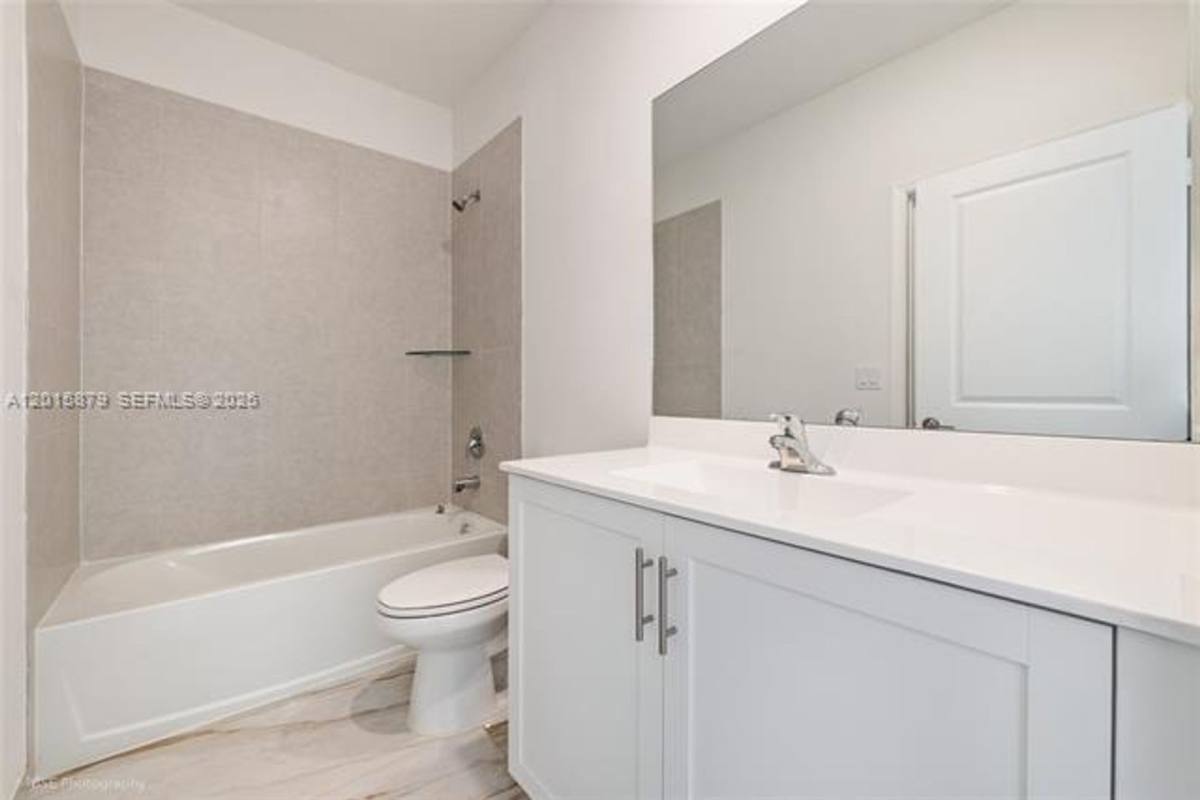Townhouse for rent at 28725 SW 133rd Court, Homestead, FL 33033