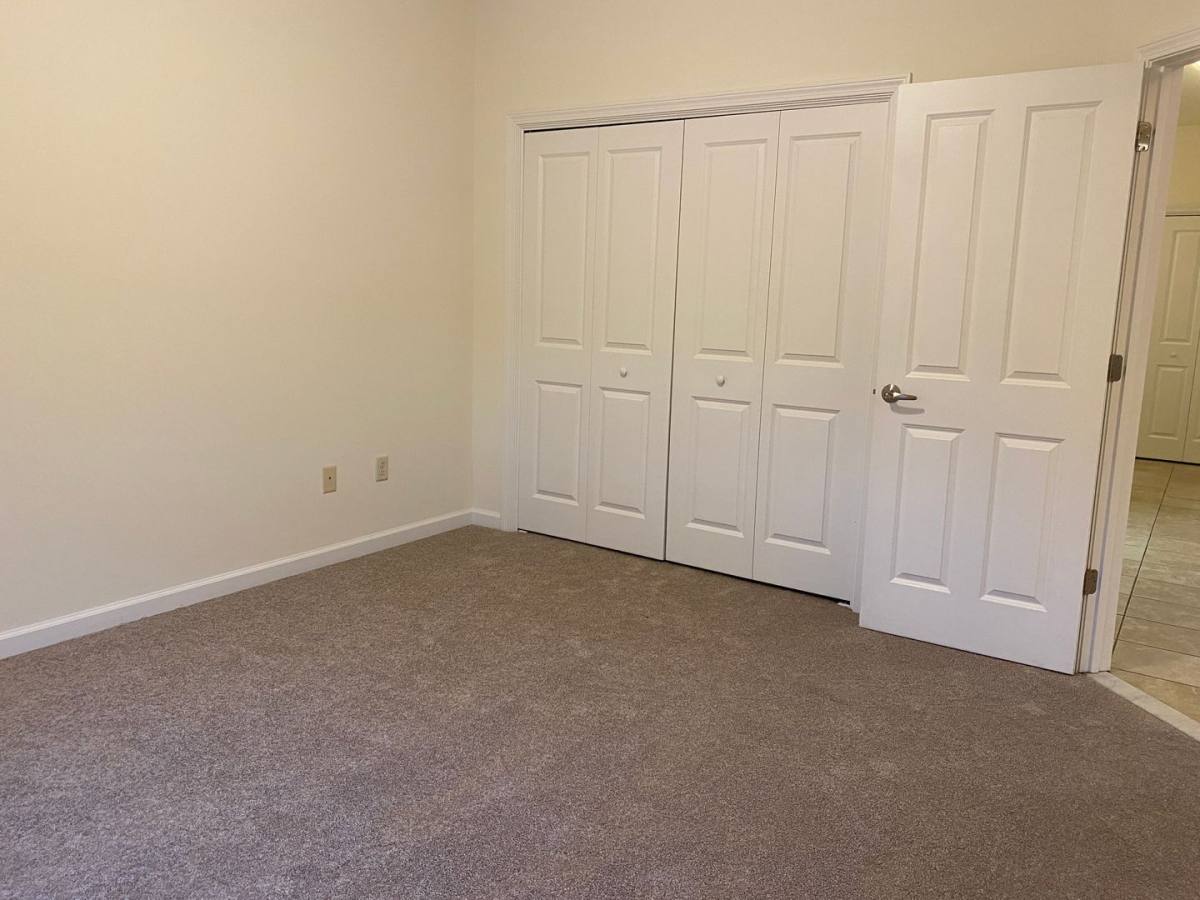 Apartment for rent at 150 152 Allen Rd, South Burlington, VT 05403