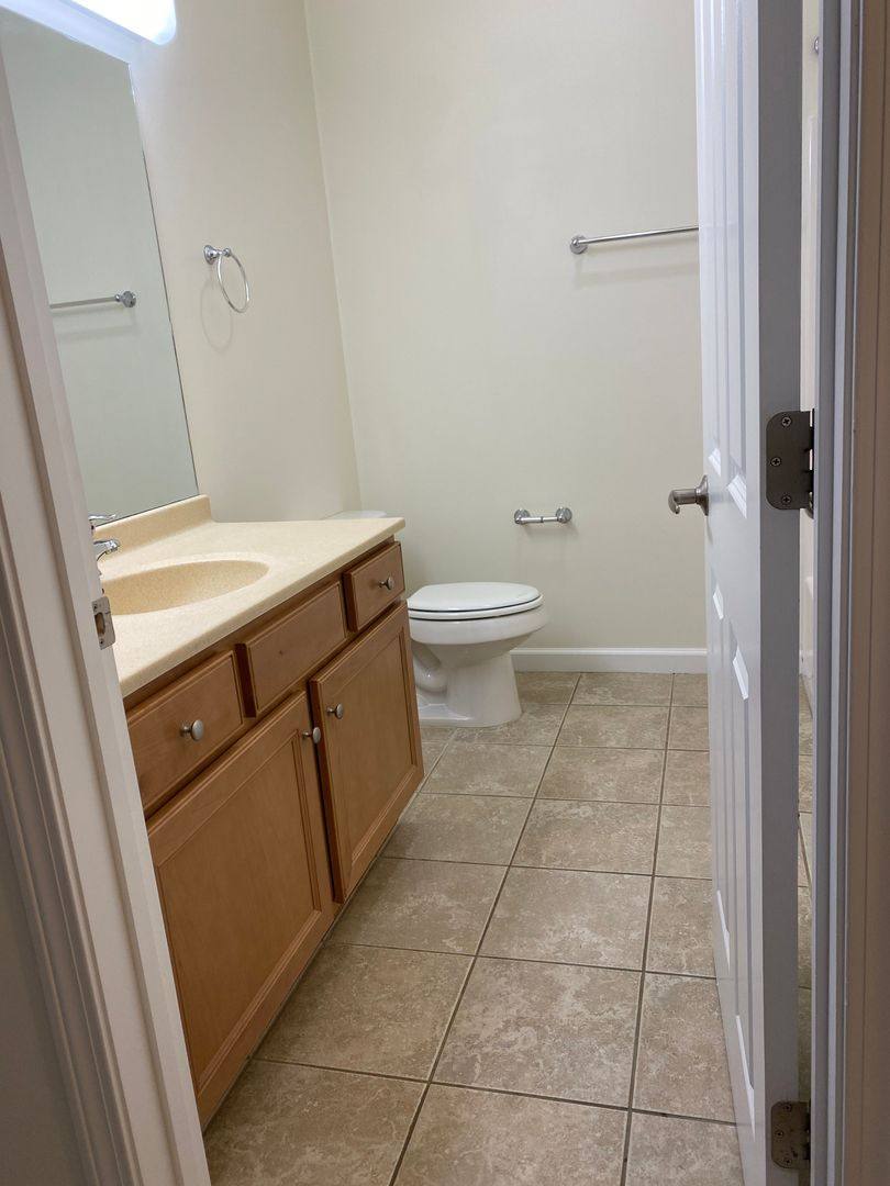 Apartment for rent at 150 152 Allen Rd, South Burlington, VT 05403