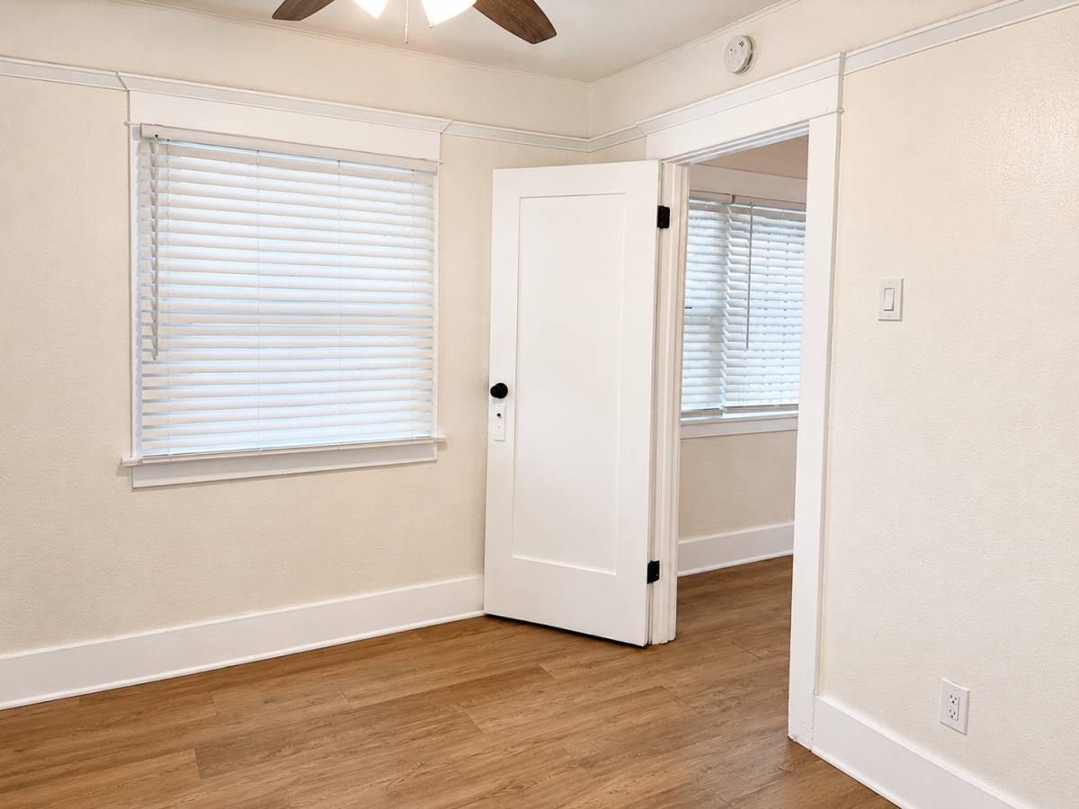 Apartment for rent at 1316-1326 Saint Louis Ave, Long Beach, CA 90804