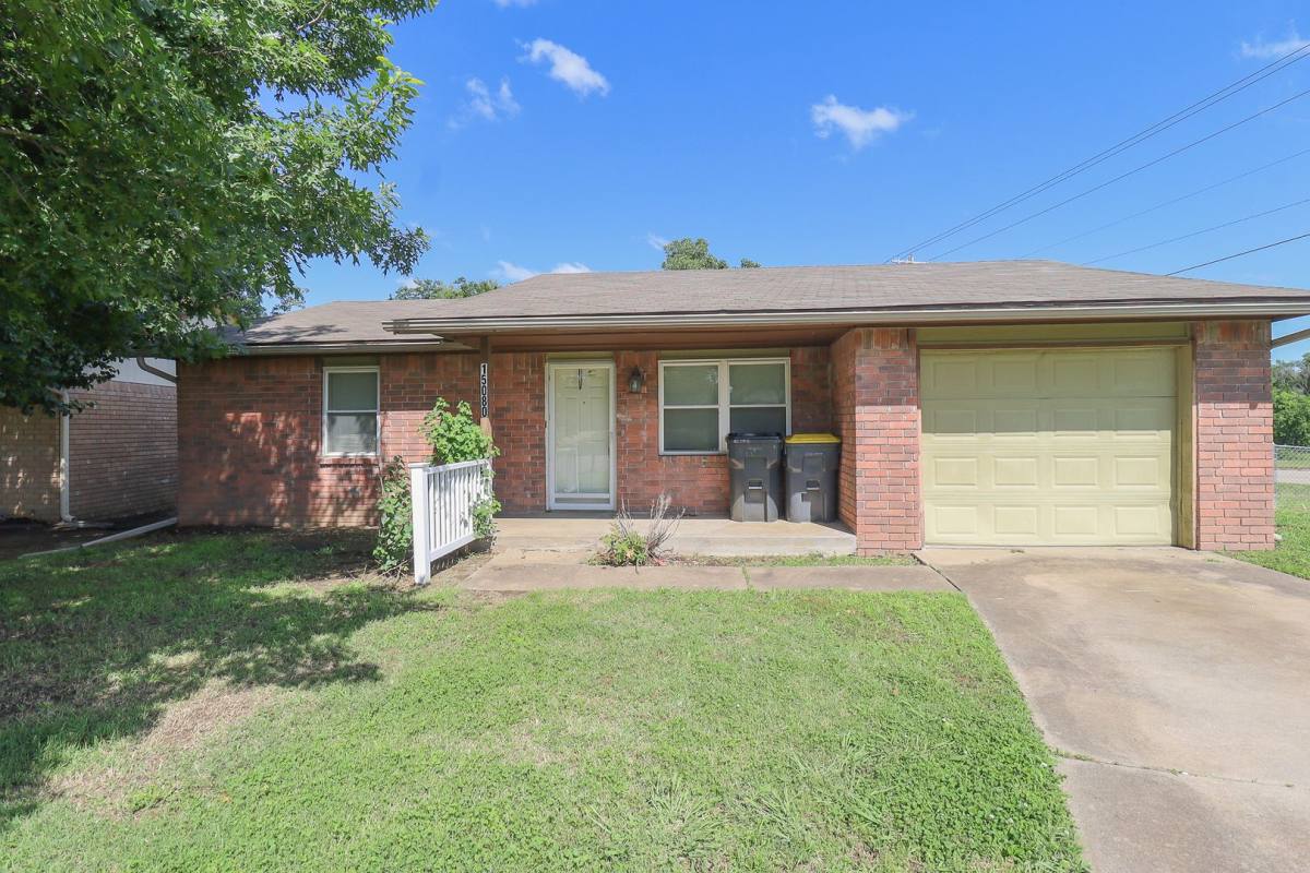 House for rent at 15080 S Xenophon Ave, Glenpool, OK 74033