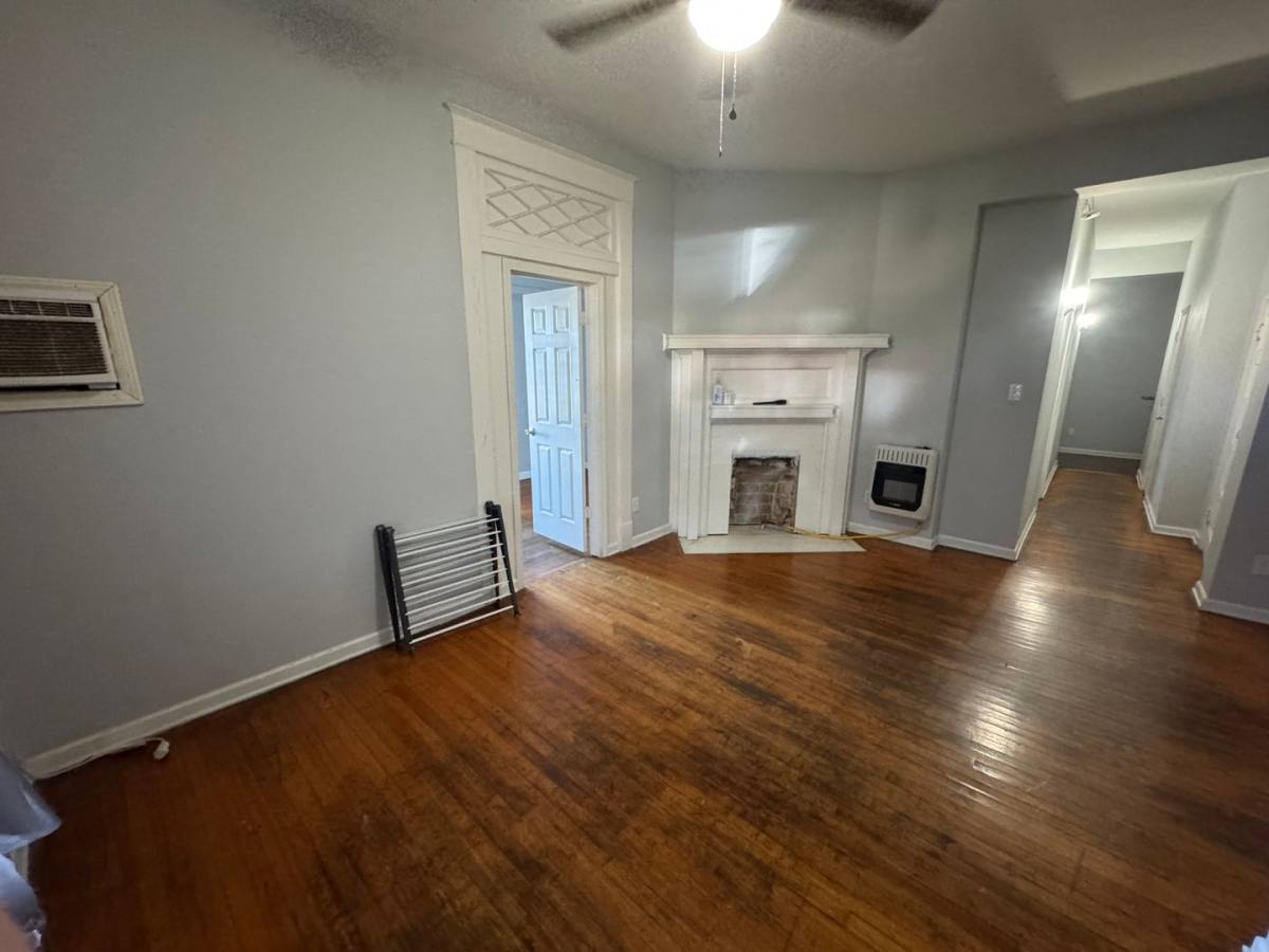 Apartment for rent at 403 Egan St, Shreveport, LA 71101