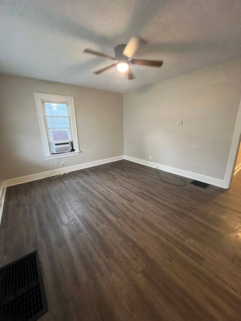 House for rent at 506 Hall St, Owensboro, KY 42303