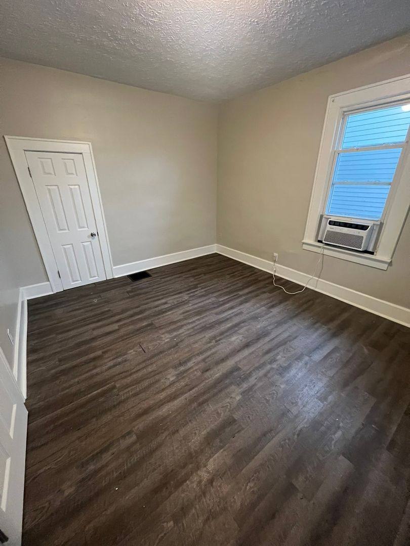 House for rent at 506 Hall St, Owensboro, KY 42303