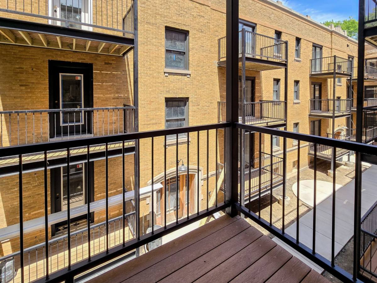 Apartment for rent at 2237 N Bissell St, Chicago, IL 60614