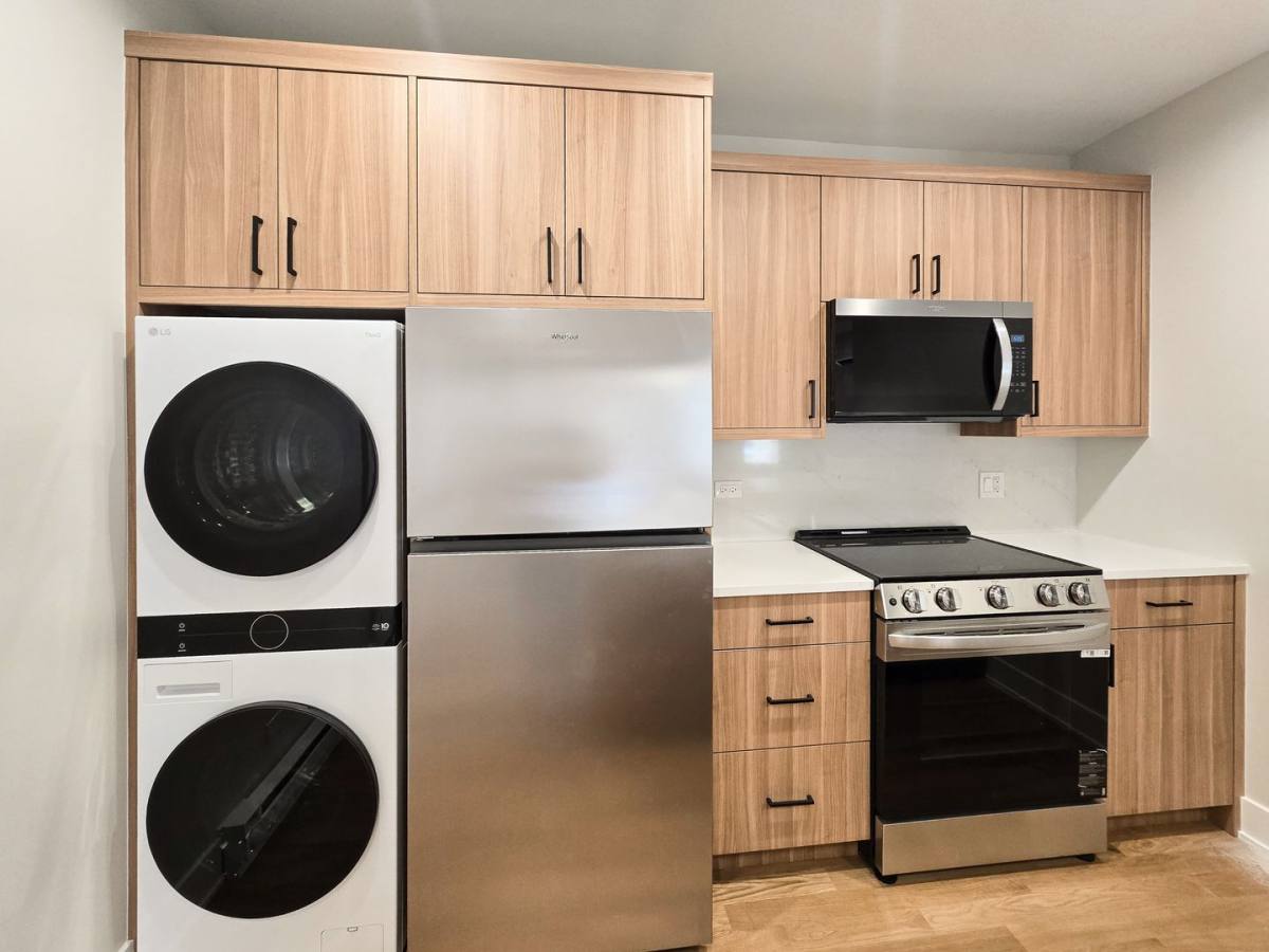 Apartment for rent at 2237 N Bissell St, Chicago, IL 60614