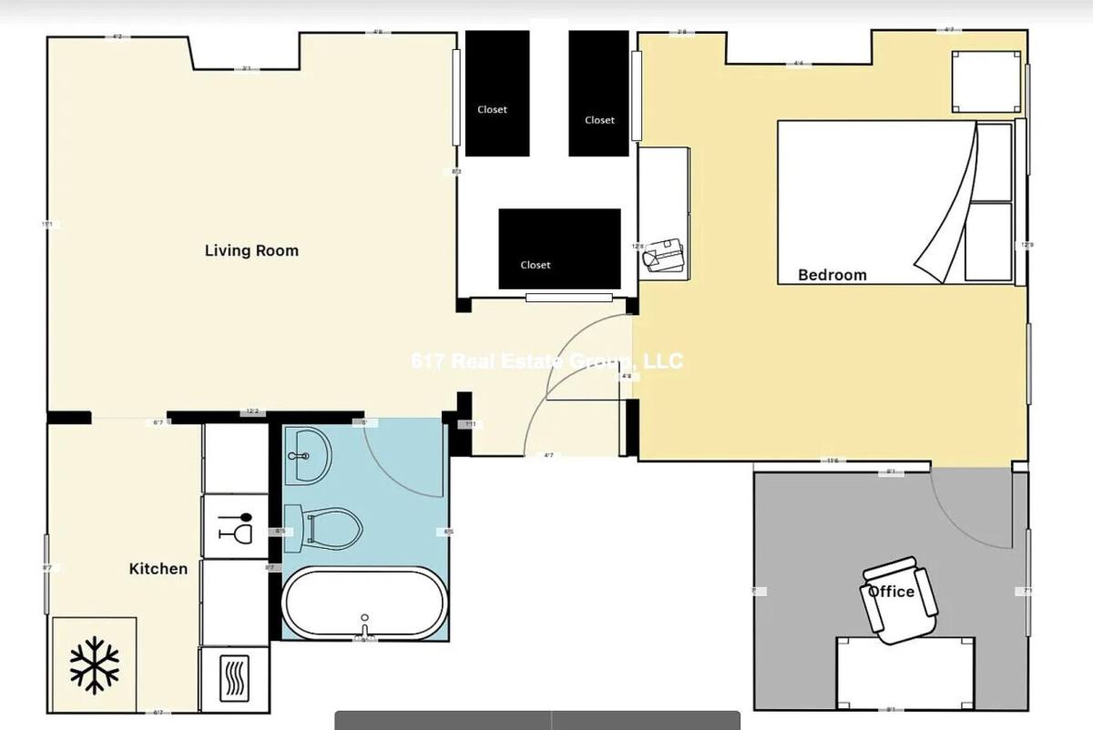Apartment for rent at 47 Cameron St #4, Brookline, MA 02445