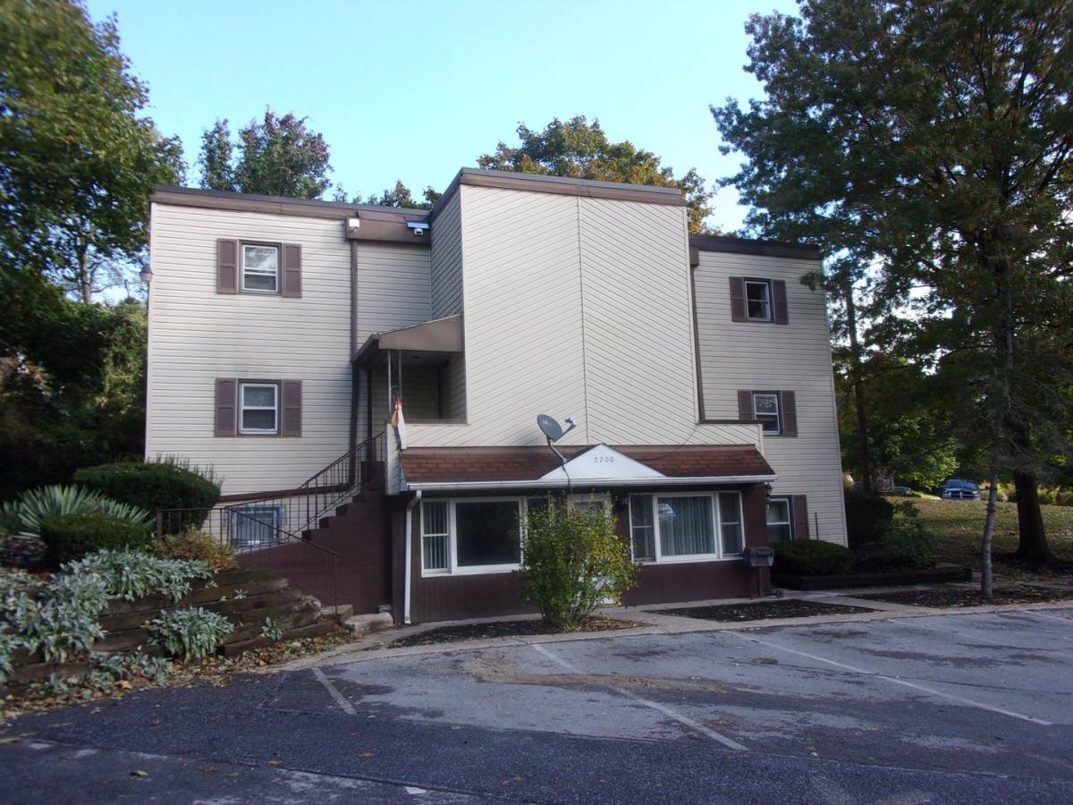Apartment for rent at 5200 Earl Dr, Harrisburg, PA 17112