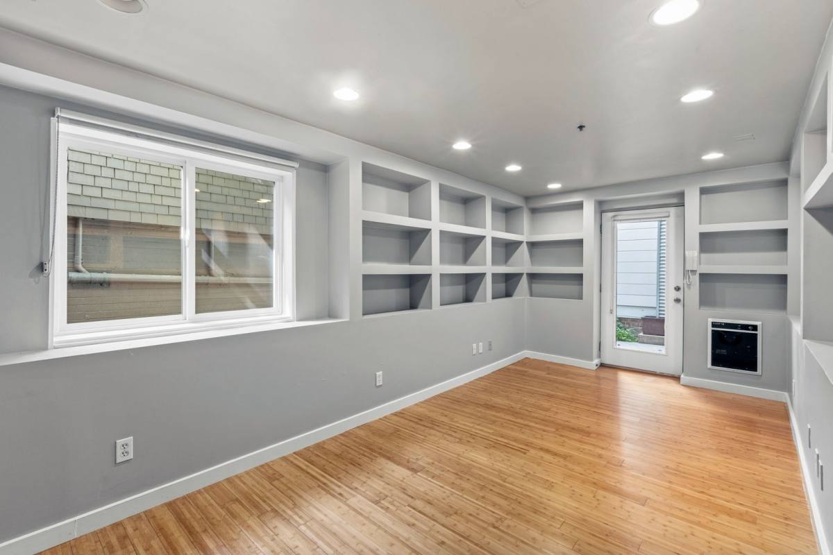 Apartment for rent at 1409-1421 Sacramento St 7-9 Kimball Place, San Francisco, CA 94118