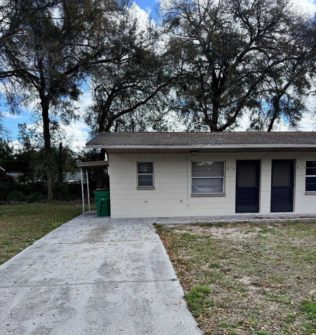 Apartment for rent at 9th St, Zephyrhills, FL 33542