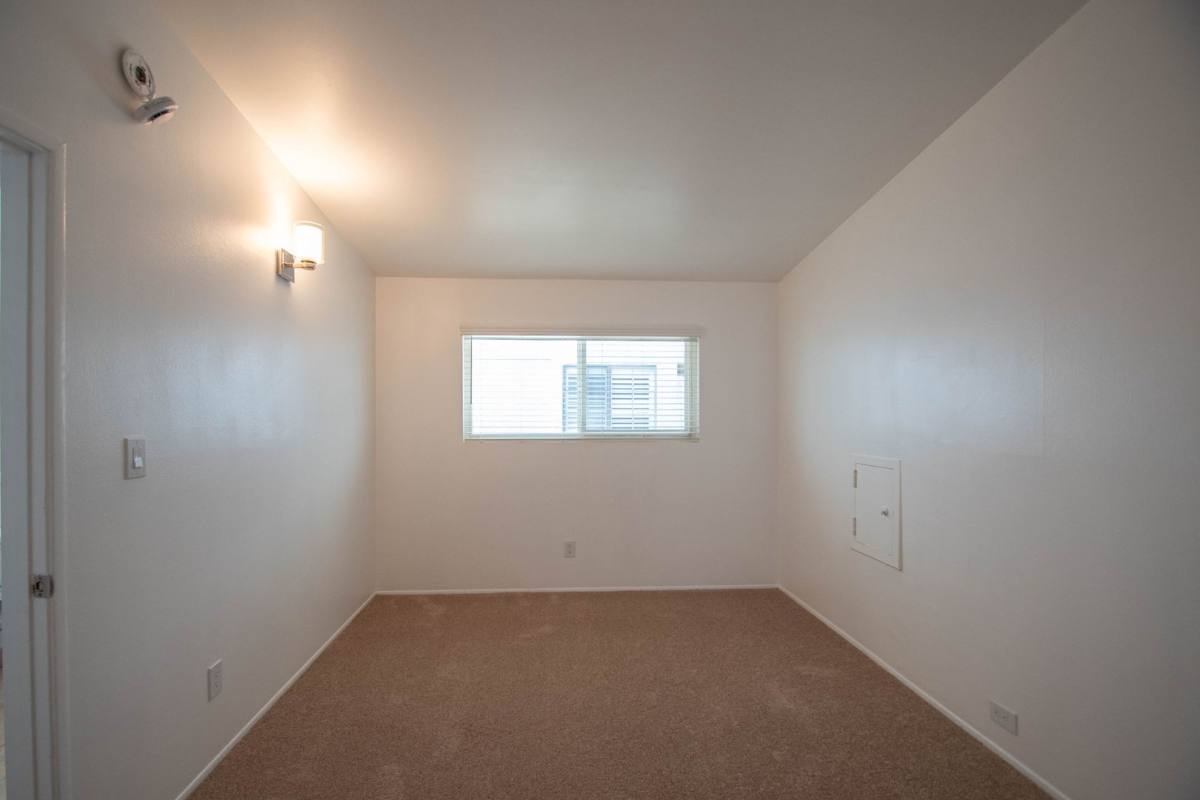 Apartment for rent at 15156 Dickens St, Sherman Oaks, CA 91403