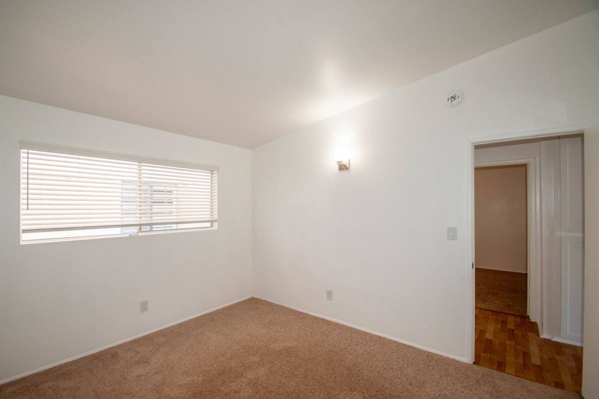 Apartment for rent at 15156 Dickens St, Sherman Oaks, CA 91403