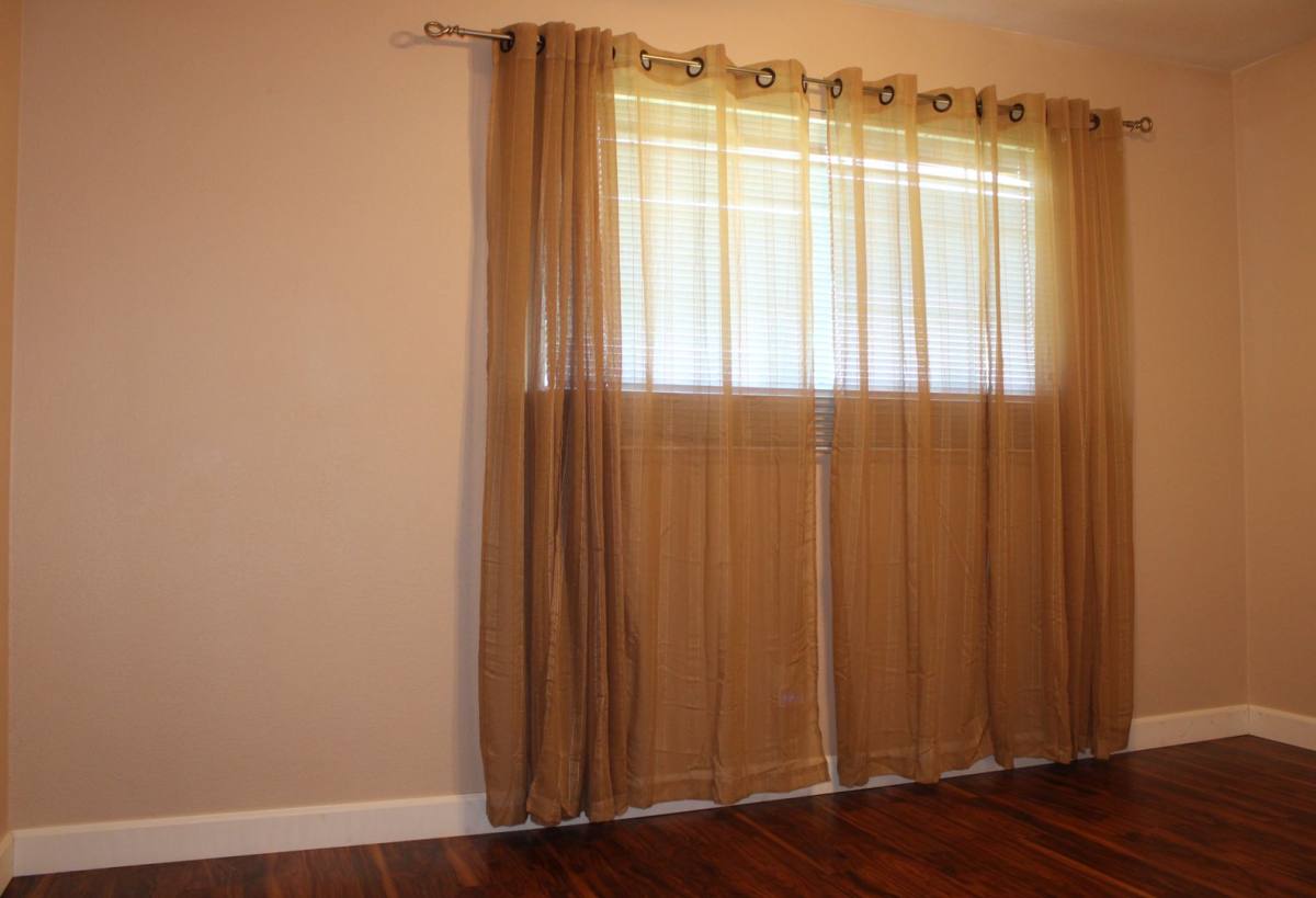 House for rent at 1513 Dana Way, Roseville, CA 95661
