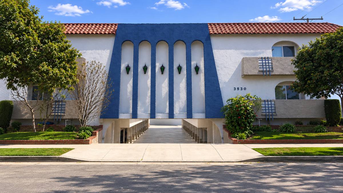 Apartment for rent at 3528 - 3530 Emerald St, Torrance, CA 90503