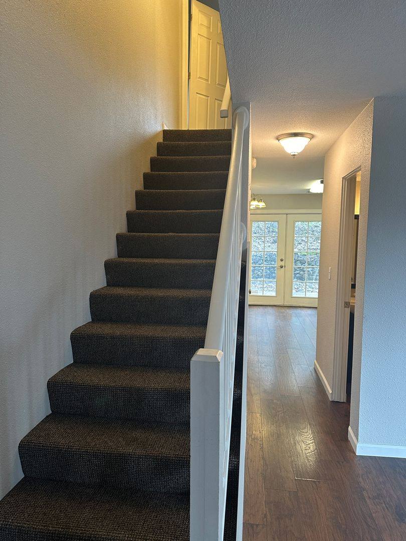 Townhouse for rent at 1295 Elegante Lane, Anchorage, AK 99501