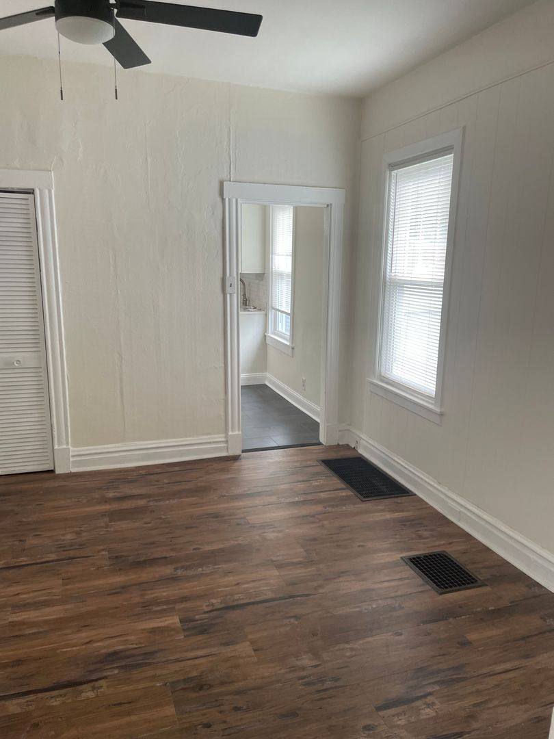 House for rent at 7126 Mardel Ave, Saint Louis, MO 63109