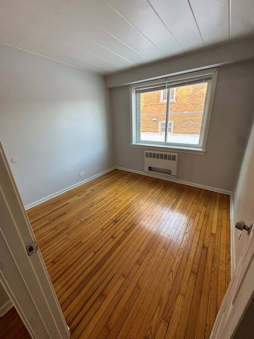 Apartment for rent at 2023-2025 N Harlem Ave, Elmwood Park, IL 60707