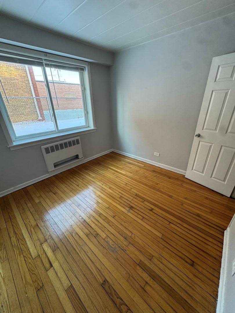 Apartment for rent at 2023-2025 N Harlem Ave, Elmwood Park, IL 60707