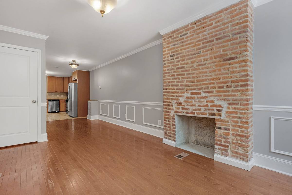 House for rent at 104 S Carrollton Ave, Baltimore, MD 21223