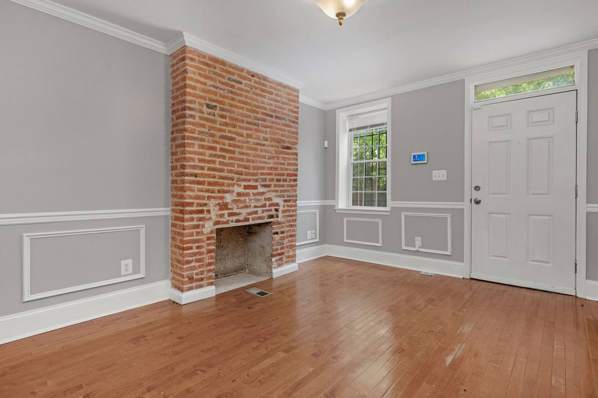 House for rent at 104 S Carrollton Ave, Baltimore, MD 21223