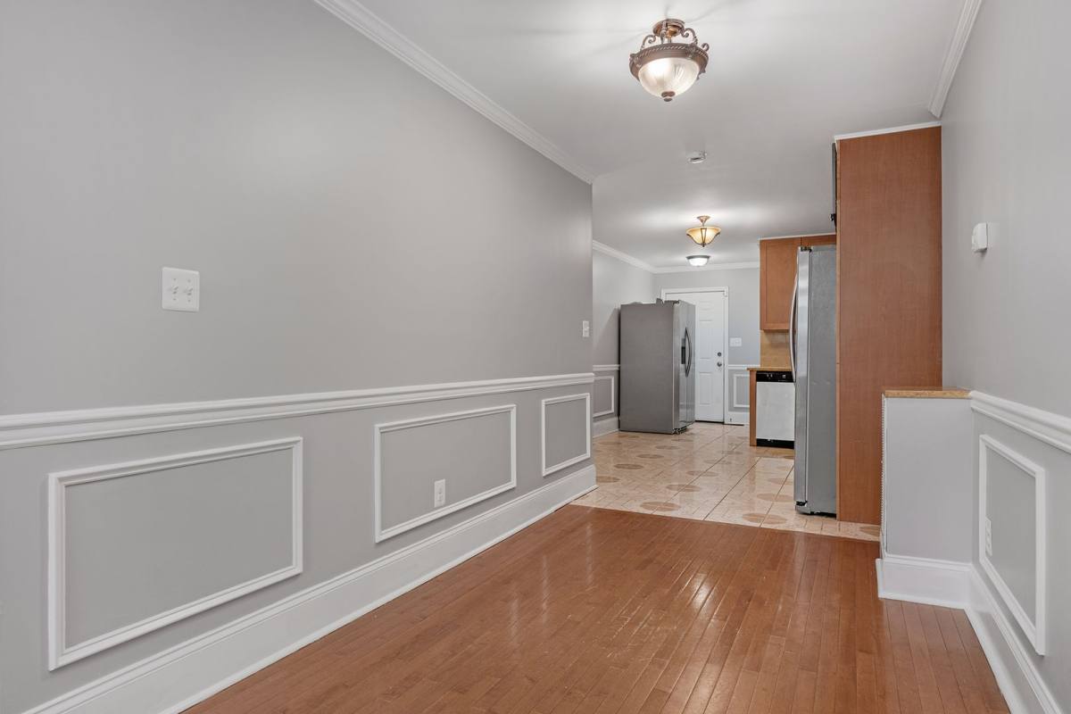House for rent at 104 S Carrollton Ave, Baltimore, MD 21223