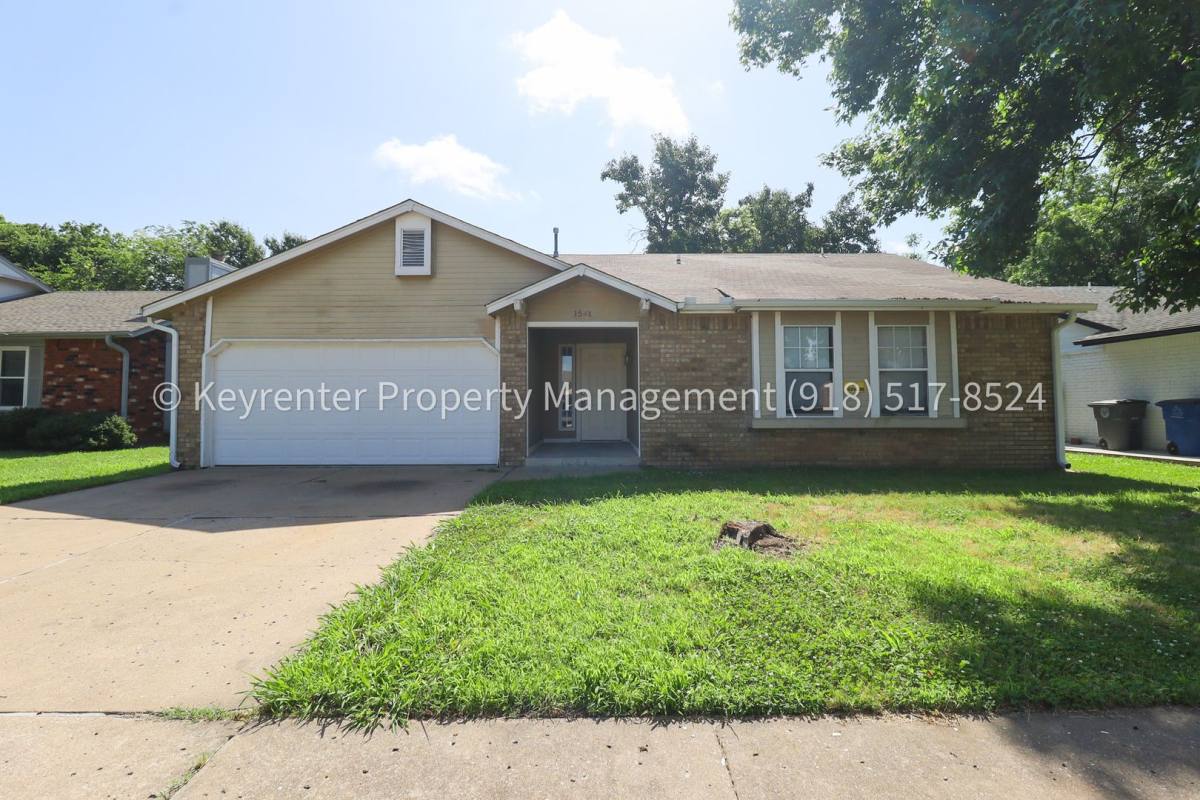 House for rent at 1541 S 137th E Ave, Tulsa, OK 74108