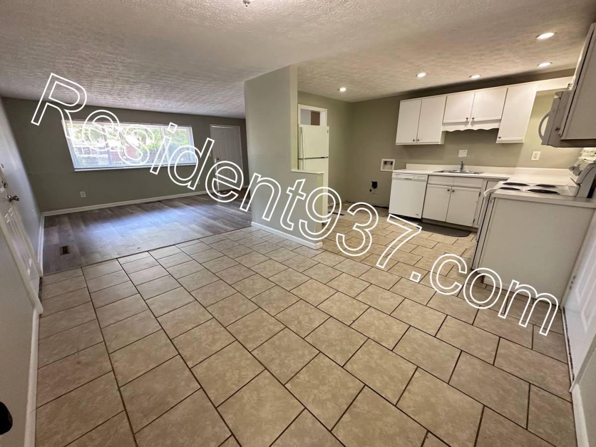 House for rent at 2295 Milesburn Dr, Dayton, OH 45439