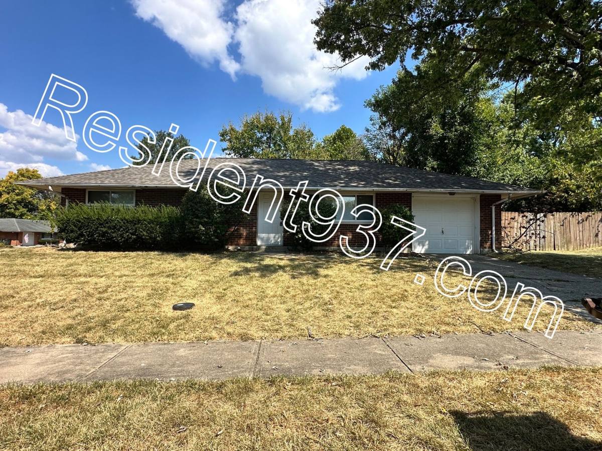 House for rent at 2295 Milesburn Dr, Dayton, OH 45439