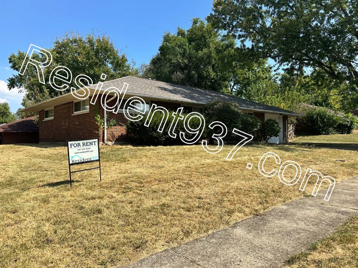 House for rent at 2295 Milesburn Dr, Dayton, OH 45439