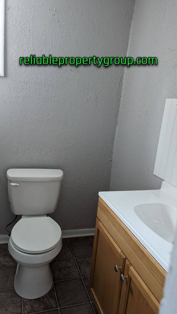 Apartment for rent at 1745 E Market St, Huntington, IN 46750