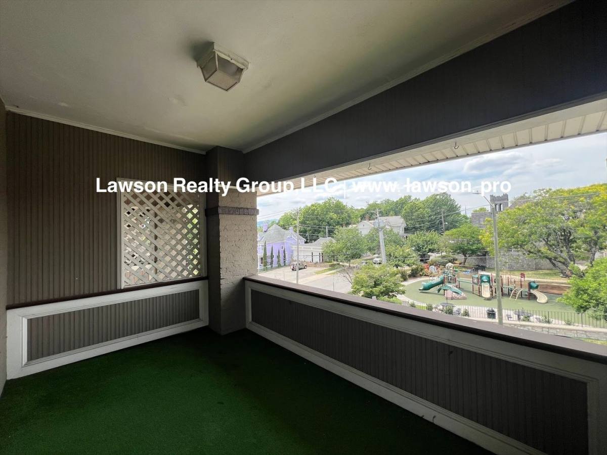 Apartment for rent at 928 2nd St SW, Roanoke, VA 24016