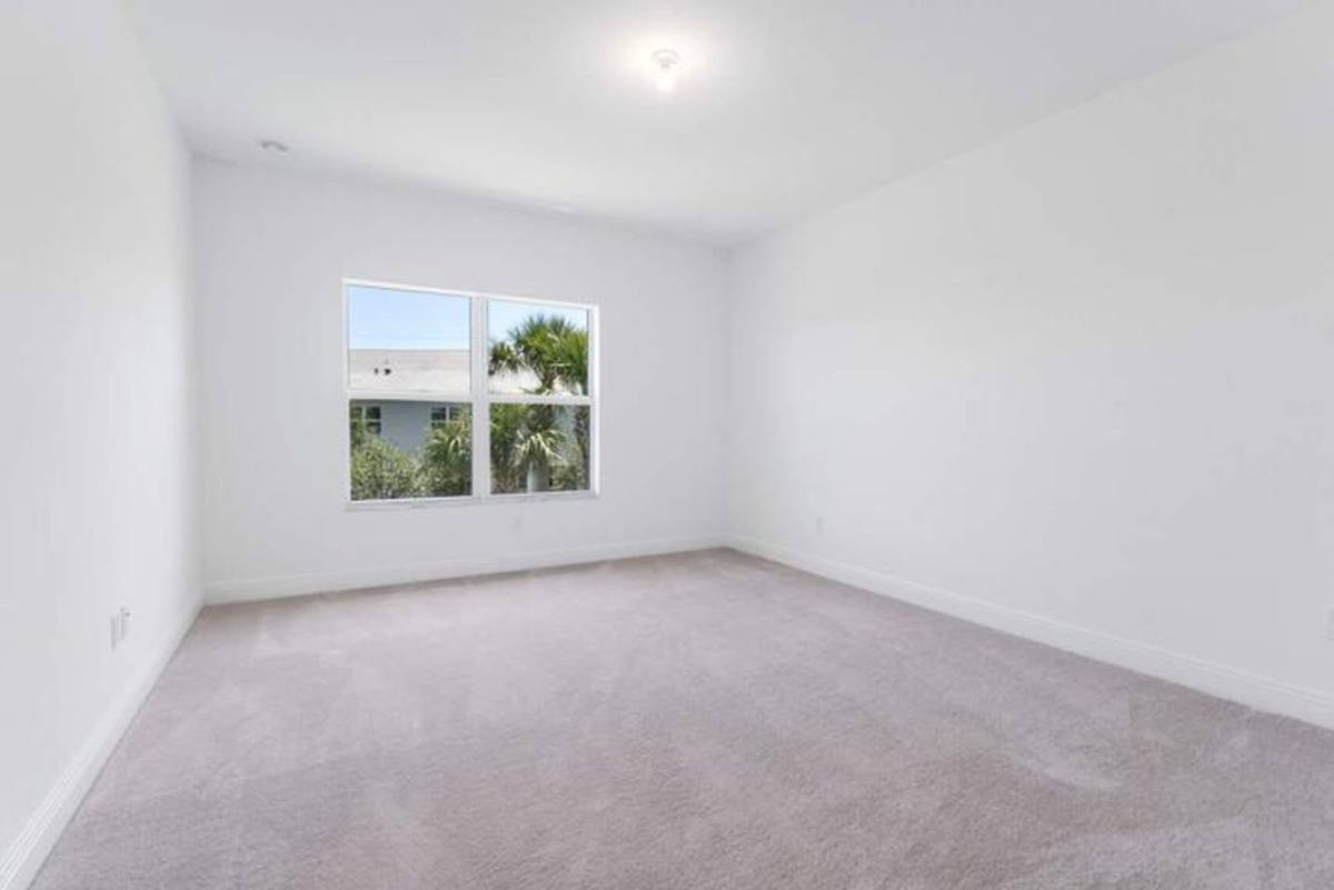 House for rent at 552 Sanderling Circle, Deerfield Beach, FL 33442