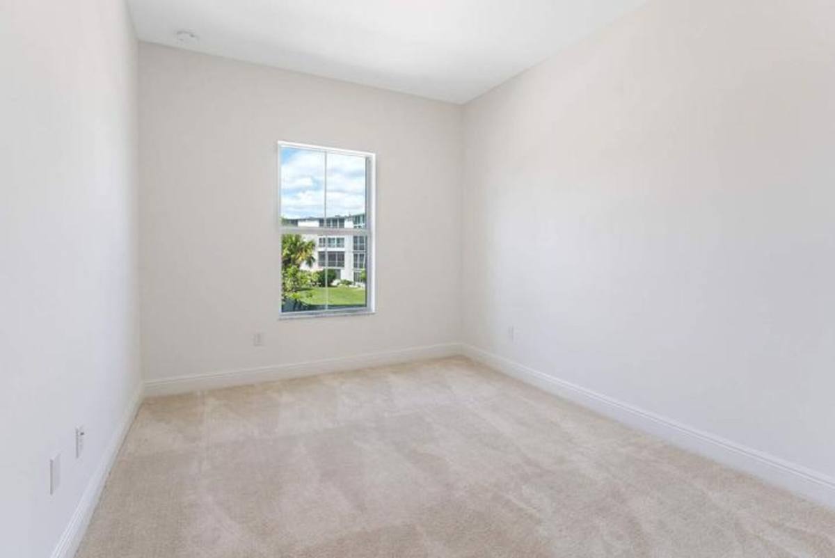 House for rent at 552 Sanderling Circle, Deerfield Beach, FL 33442