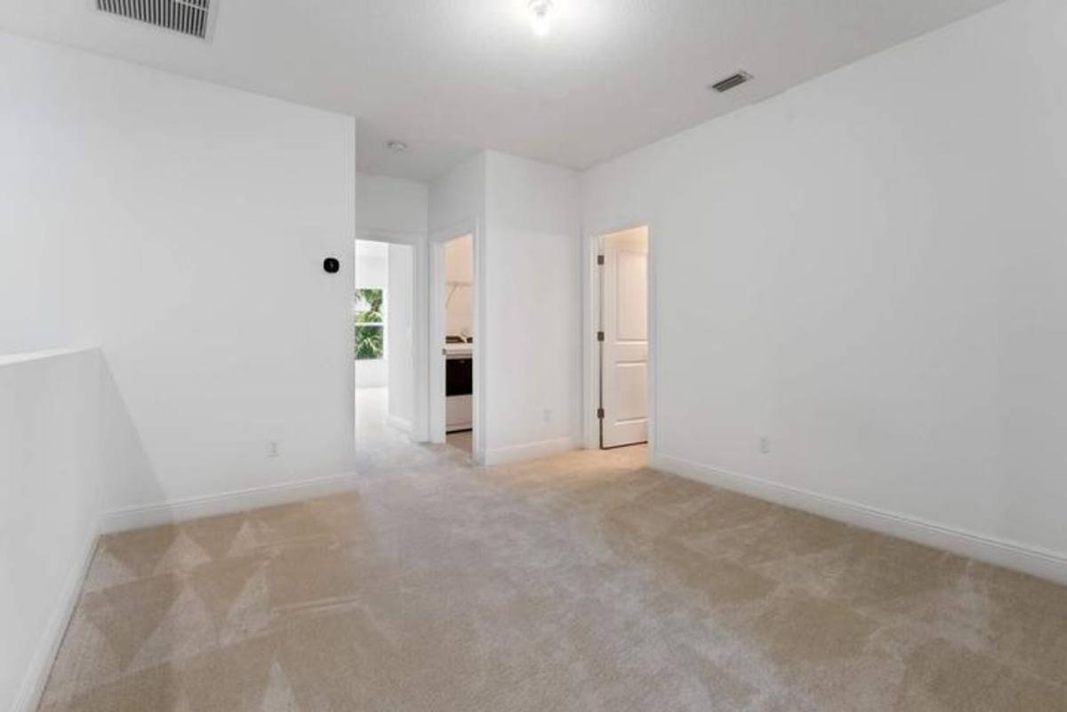 House for rent at 552 Sanderling Circle, Deerfield Beach, FL 33442