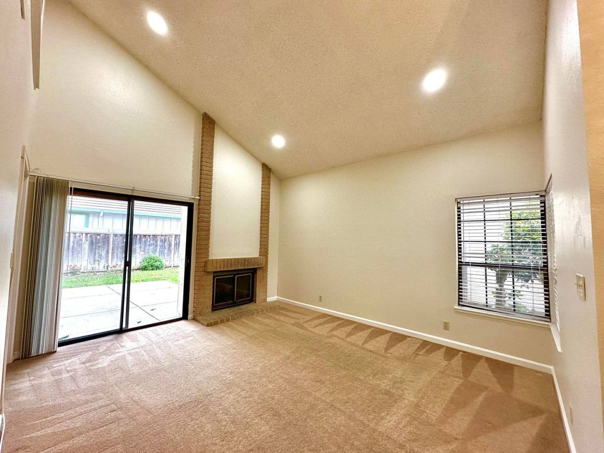 House for rent at 2956 Park Place Common, Fremont, CA 94536