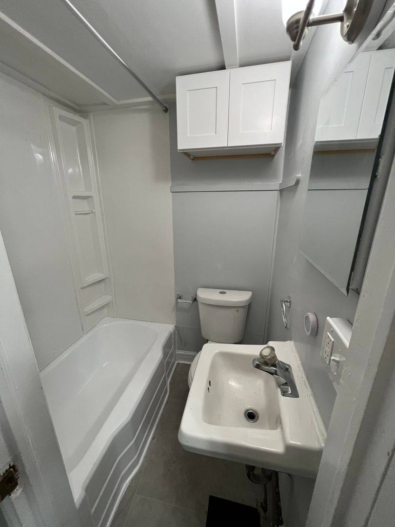 House for rent at 36 Hazel St, Lancaster, PA 17603