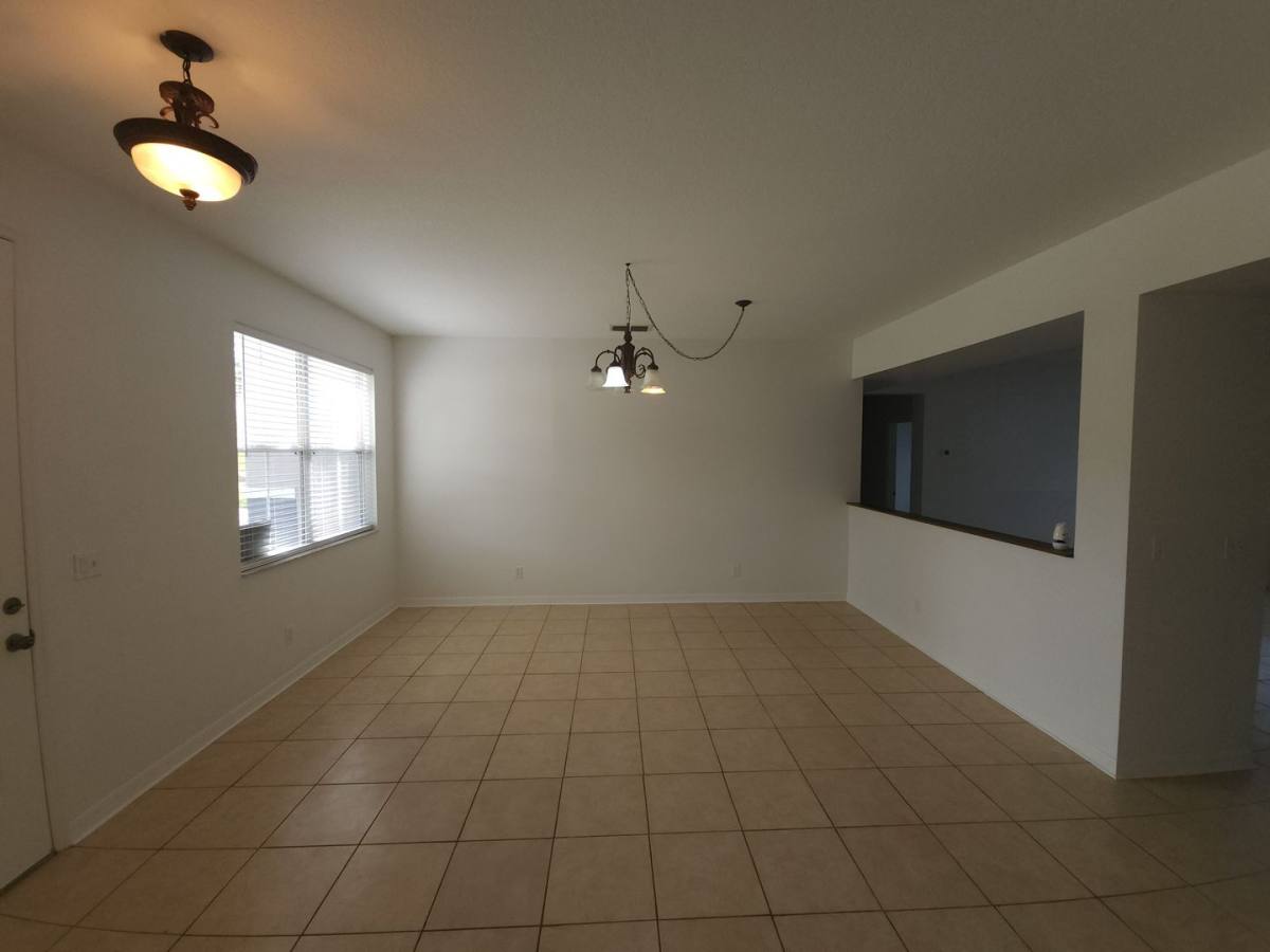 House for rent at 912 N Jacks Lake Rd, Clermont, FL 34711