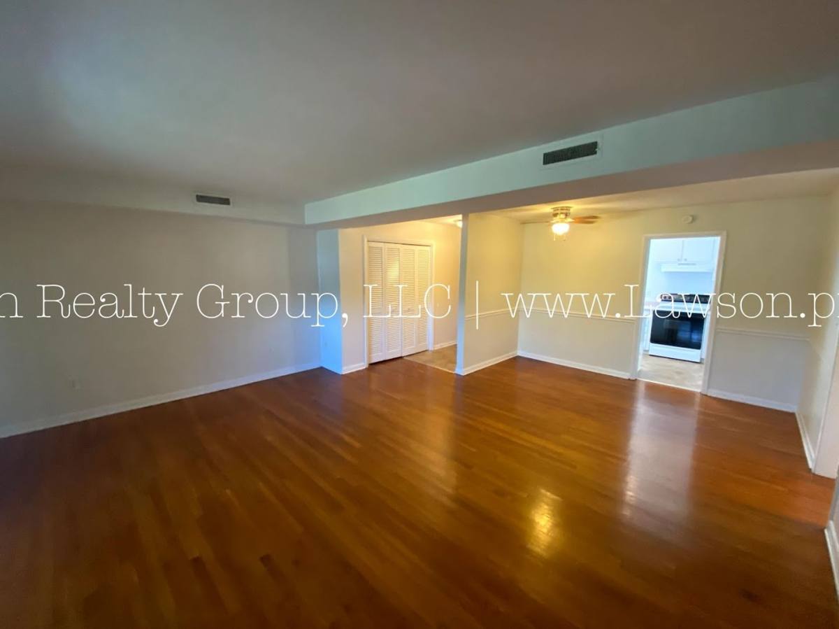 Apartment for rent at 2200 Stephenson Ave, Roanoke, VA 24014