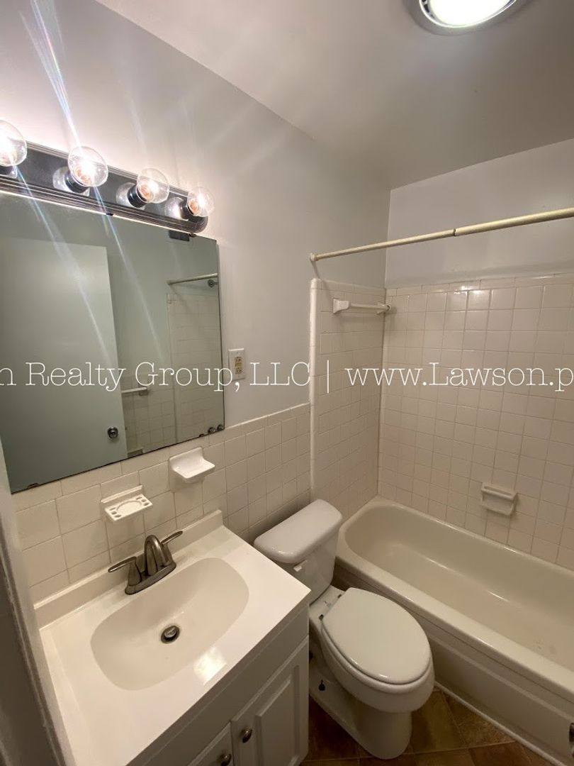 Apartment for rent at 2200 Stephenson Ave, Roanoke, VA 24014