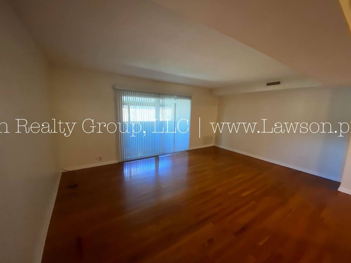 Apartment for rent at 2200 Stephenson Ave, Roanoke, VA 24014