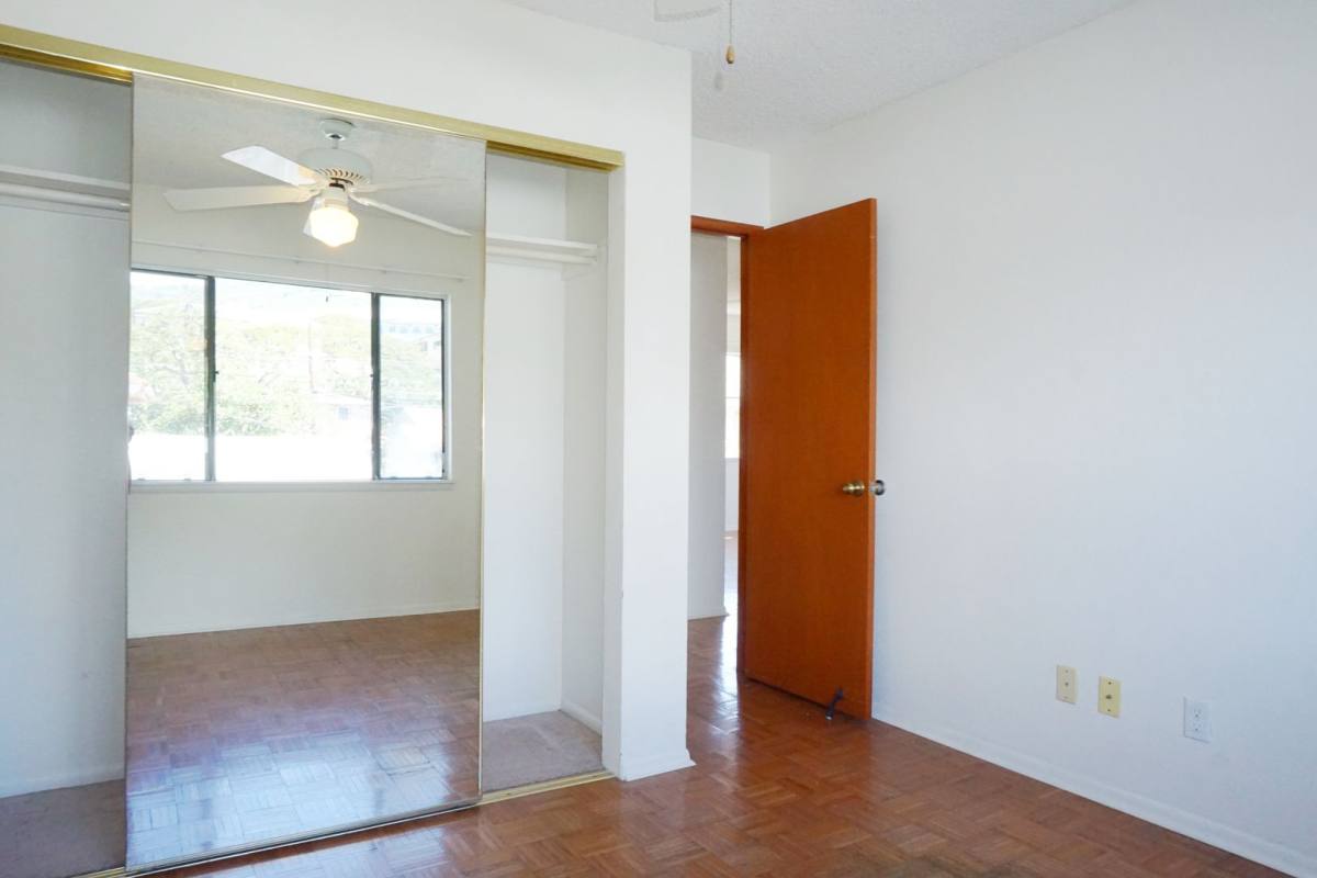 Apartment for rent at 1511 Artesian Way, Honolulu, HI 96822